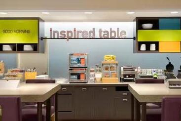 هتل Home2 Suites By Hilton Chattanooga East Ridge