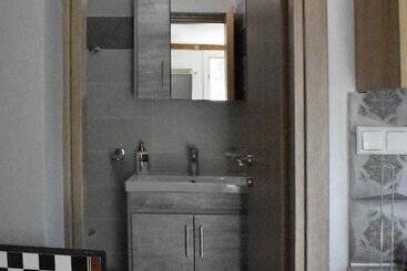 Ovrios Stone House Pelion