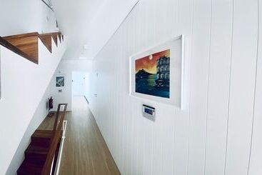 Partenope Hostel And Suites