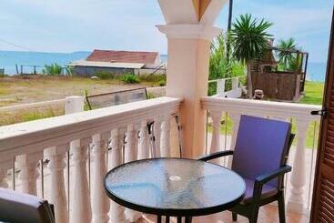 پانسیون Sun Sea View