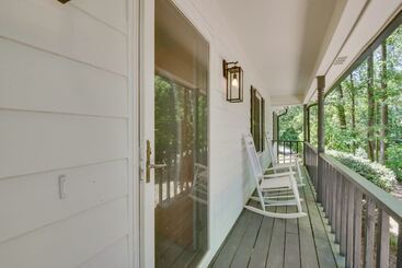 Athens Home W/ Deck   Near Sanford Stadium!