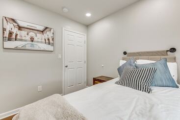 Charming Atlanta Home W/ Yard ~ 7 Mi To Downtown!