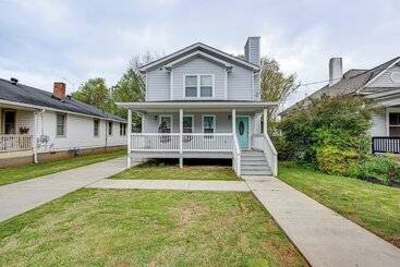 Charming Atlanta Home W/ Yard ~ 7 Mi To Downtown!