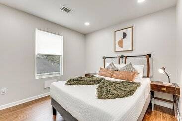 Charming Atlanta Home W/ Yard ~ 7 Mi To Downtown!