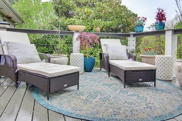 Chic Asheville House W/ Koi Pond: 5 Mi To Downtown
