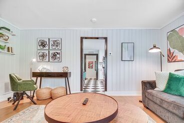 Chic Durham Home W/ Game Room: Walk To Downtown!