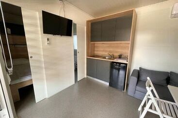 هتل Mobile Home Mia