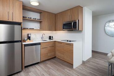 هتل Element Melbourne Oceanfront