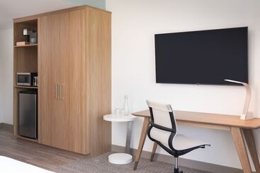 هتل Element Melbourne Oceanfront