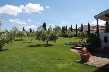 هتل روستایی Agriturismo Il Migliarino