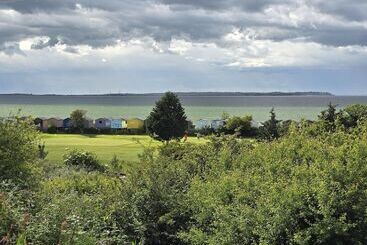 هتل Stunning Brand New 2024 Sunset Lodge, Whitstable