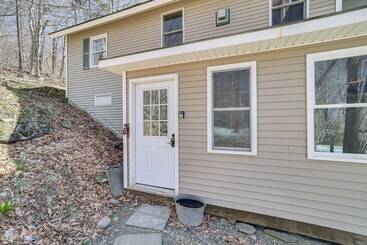 Jeffersonville Home W/ Deck Near Hiking & Climbing