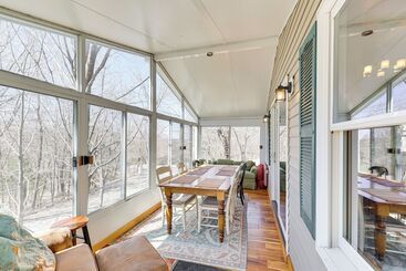 Jeffersonville Home W/ Deck Near Hiking & Climbing