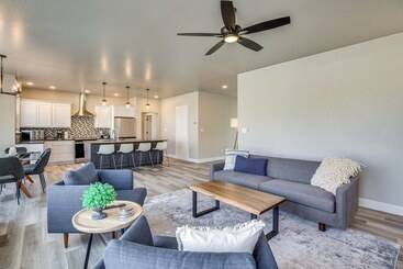 Luxe Living: Grand Junction Home W/ Hot Tub, Views
