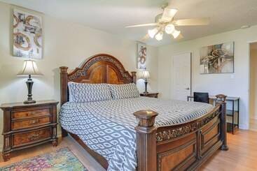 Mesa Home W/ Community Pools: Pets Welcome!