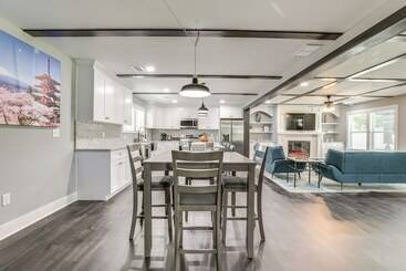 Modern Decatur Gem W/ Deck, 10 Mi To Atlanta