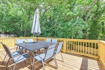 Modern Decatur Gem W/ Deck, 10 Mi To Atlanta