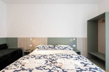 پانسیون La Perla Del Mare Rooms
