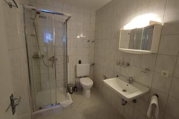 پانسیون Room In Guest Room   2 Room Apartment With Its Own Kitchen And Bathroom