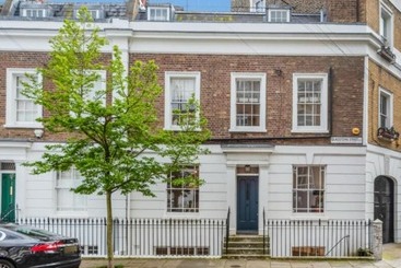 اقامتگاه Centrally Located, Stunning 3bed 2bath, Se1