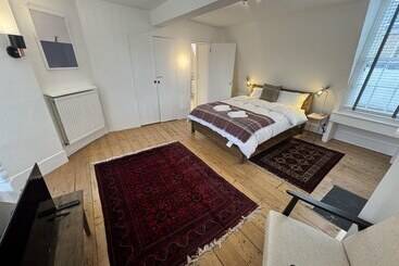 اقامتگاه Centrally Located, Stunning 3bed 2bath, Se1