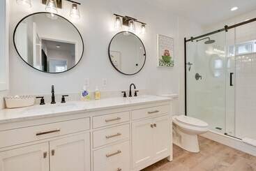 San Diego Cottage W/ Private Patio: 2 Mi To Beach!