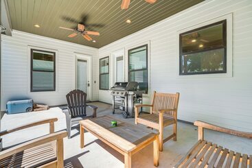 Spacious Austin Home: Near S Congress & Downtown!