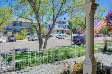 Walk To Courthouse Square: Quiet Home W/ Porch