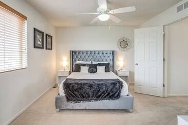 6 Mi To Dia: Denver Home W/ Fenced Yard & Fire Pit