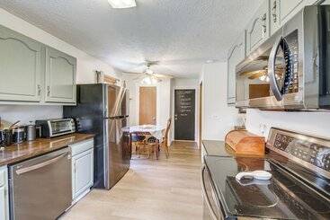 Lovely Terre Haute Home W/ Private Yard & Hot Tub!