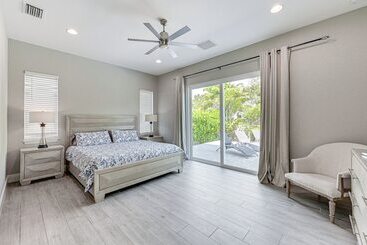 Marco Island Home W/ Pool & Hot Tub Near Beaches!