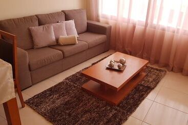 اقامتگاه Remarkable 3 Bed House In Machico