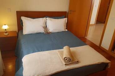 Remarkable 3 Bed House In Machico - Machico