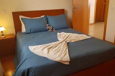 اقامتگاه Remarkable 3 Bed House In Machico