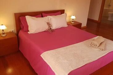 اقامتگاه Remarkable 3 Bed House In Machico
