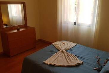 اقامتگاه Remarkable 3 Bed House In Machico