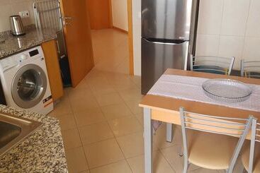 اقامتگاه Remarkable 3 Bed House In Machico