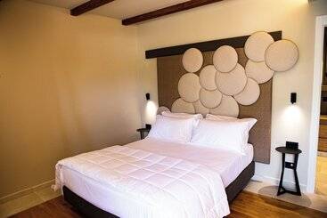 Wine & Resort Le Vigne Al Castello - Corato