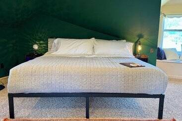 مبيت وإفطار Hubble House Inn