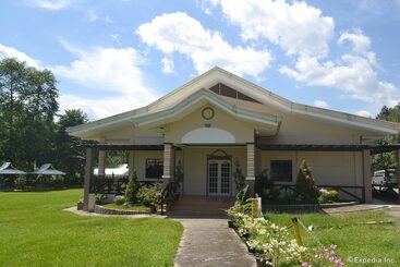 Dolores Farm Resort