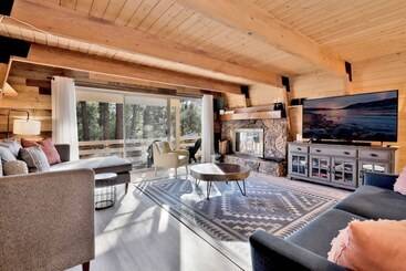 Fox & Bears Retreat #2190