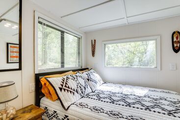 بيت ريفى Hike On Site: Georgia Tiny Home On Farm Retreat