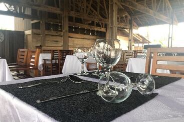 هتل African Sands Lodge