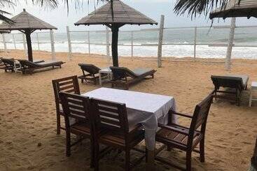 هتل African Sands Lodge