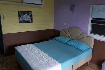 هتل Baan Khun Karat Resort