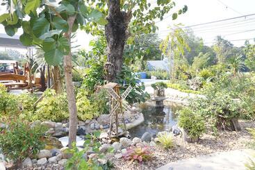 酒店 Thap Luang Resort 1