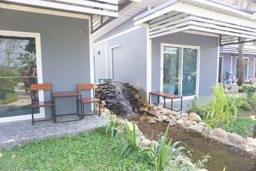 酒店 Thap Luang Resort 1