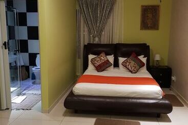 پانسیون Mkhwani Guest House