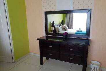 پانسیون Mkhwani Guest House