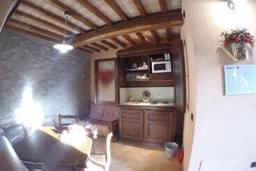 هتل Agriturismo Poggio Della Capanna